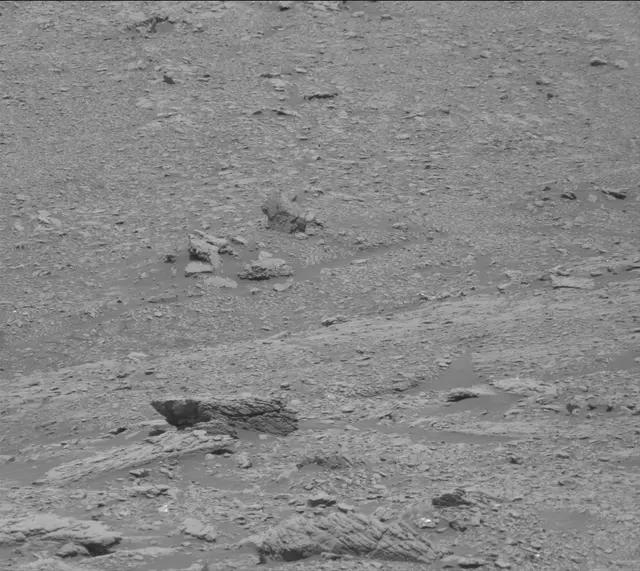Sol 2945: Mast Camera (Mastcam)