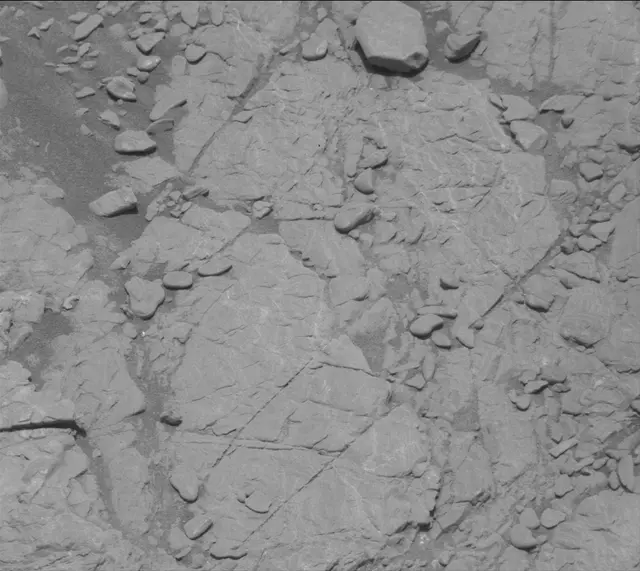 Sol 2945: Mast Camera (Mastcam)
