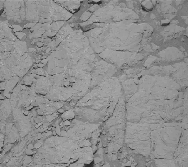 Sol 2945: Mast Camera (Mastcam)