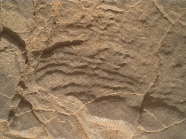 Sol 2945: Mars Hand Lens Imager (MAHLI)