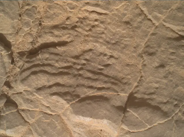 Sol 2945: Mars Hand Lens Imager (MAHLI)