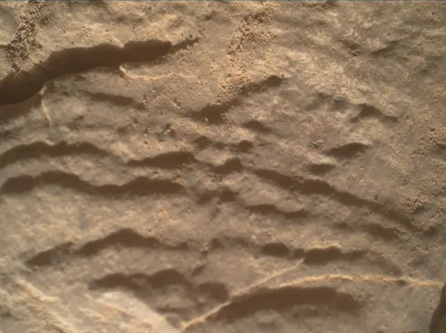 Sol 2945: Mars Hand Lens Imager (MAHLI)