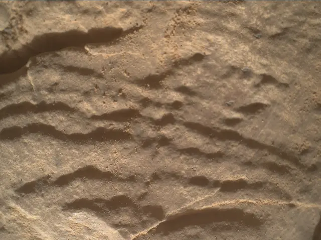 Sol 2945: Mars Hand Lens Imager (MAHLI)