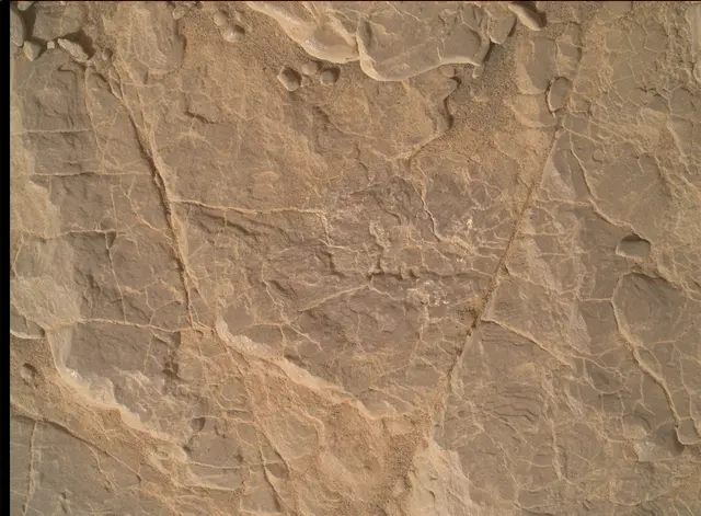 Sol 2945: Mars Hand Lens Imager (MAHLI)
