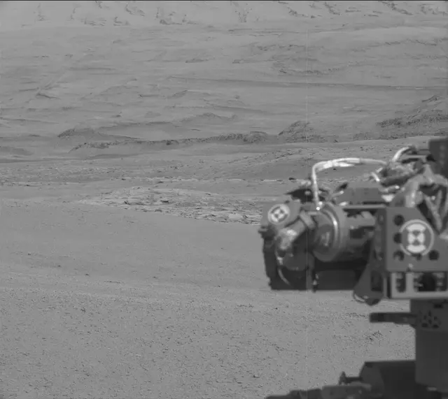 Sol 2946: Mast Camera (Mastcam)