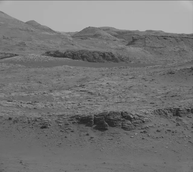 Sol 2946: Mast Camera (Mastcam)