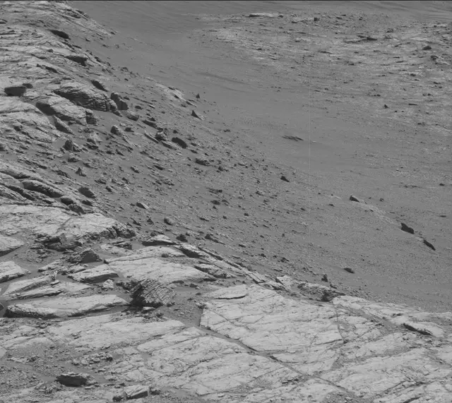 Sol 2946: Mast Camera (Mastcam)