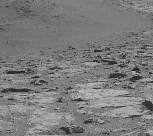 Sol 2946: Mast Camera (Mastcam)