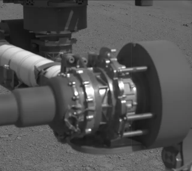 Sol 2946: Mast Camera (Mastcam)