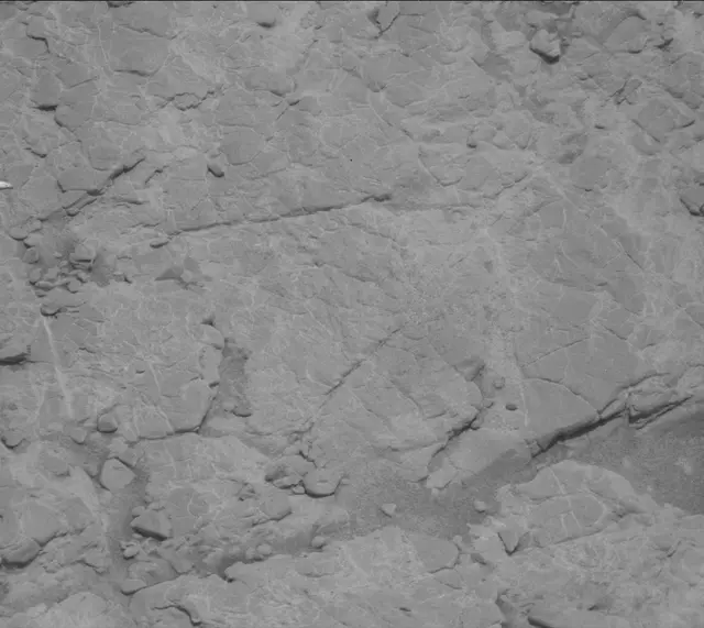 Sol 2946: Mast Camera (Mastcam)