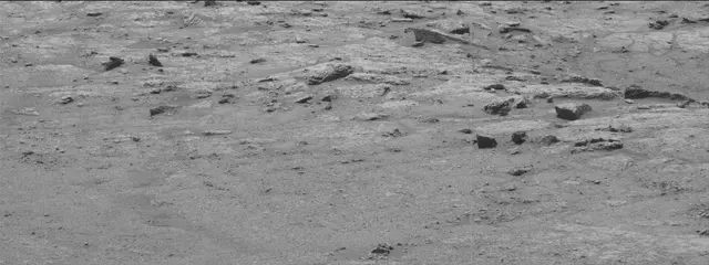 Sol 2947: Mast Camera (Mastcam)