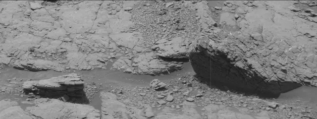 Sol 2947: Mast Camera (Mastcam)