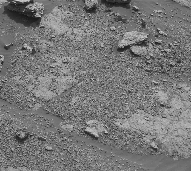 Sol 2947: Mast Camera (Mastcam)