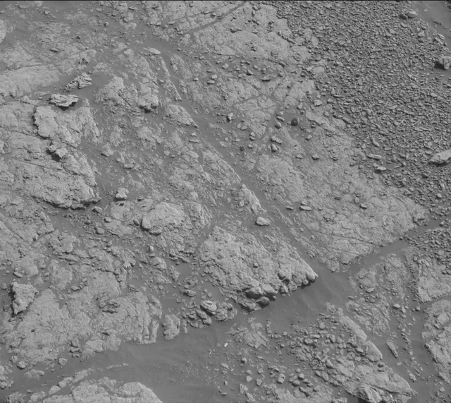 Sol 2947: Mast Camera (Mastcam)