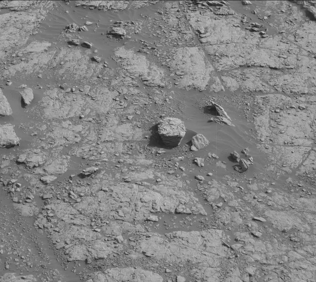 Sol 2947: Mast Camera (Mastcam)