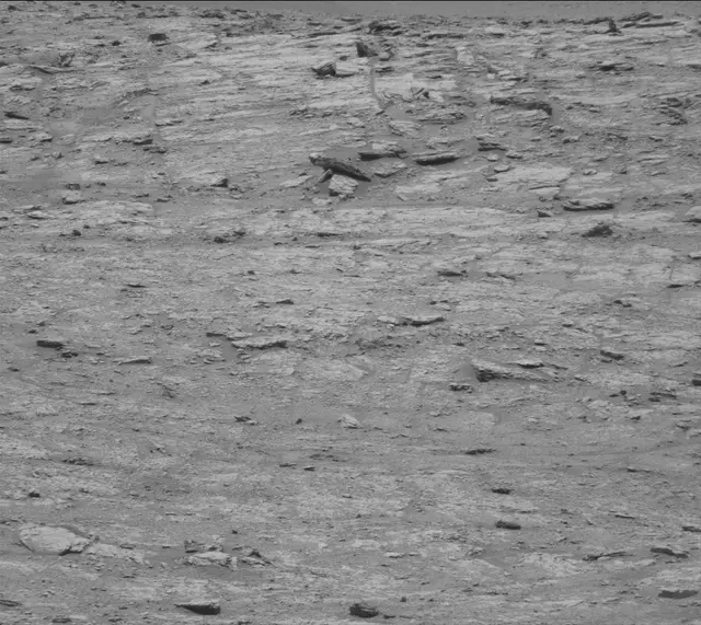 Sol 2947: Mast Camera (Mastcam)