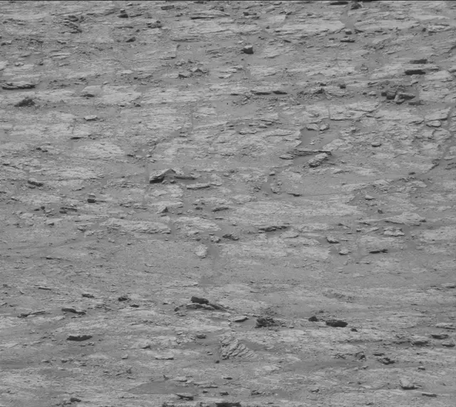 Sol 2947: Mast Camera (Mastcam)