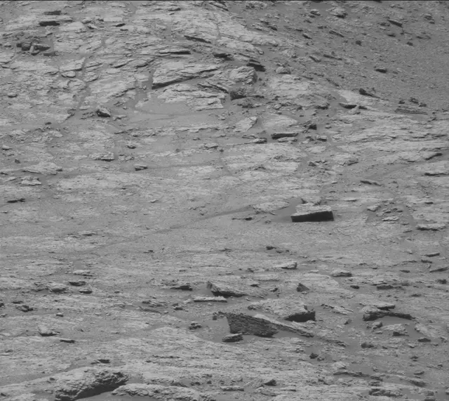 Sol 2947: Mast Camera (Mastcam)