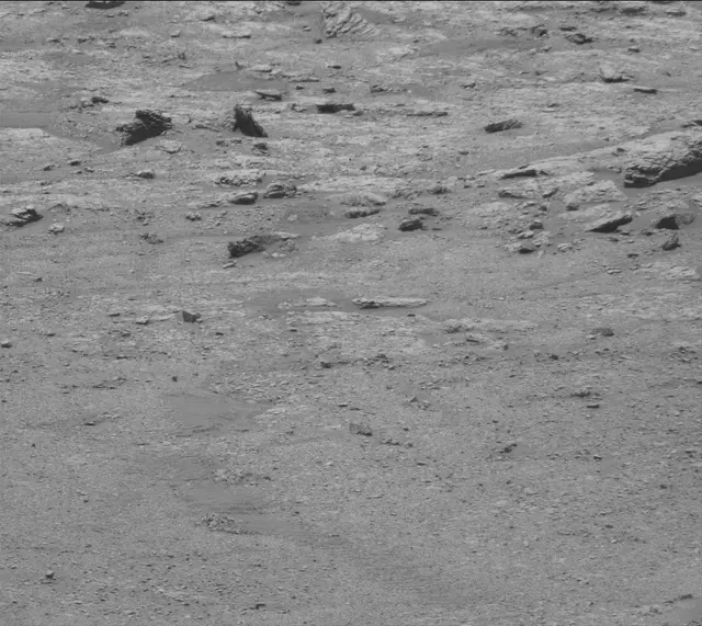 Sol 2947: Mast Camera (Mastcam)