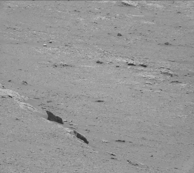 Sol 2947: Mast Camera (Mastcam)