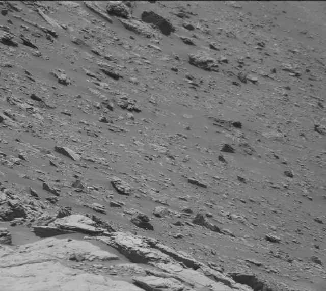 Sol 2947: Mast Camera (Mastcam)
