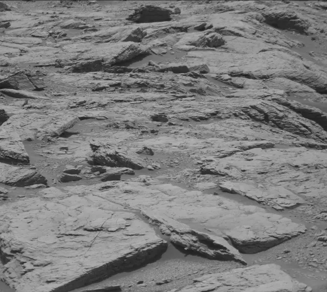 Sol 2947: Mast Camera (Mastcam)