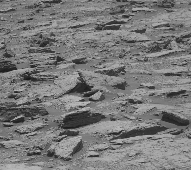 Sol 2947: Mast Camera (Mastcam)