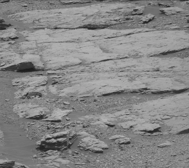 Sol 2947: Mast Camera (Mastcam)