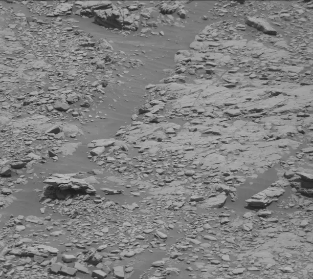 Sol 2947: Mast Camera (Mastcam)