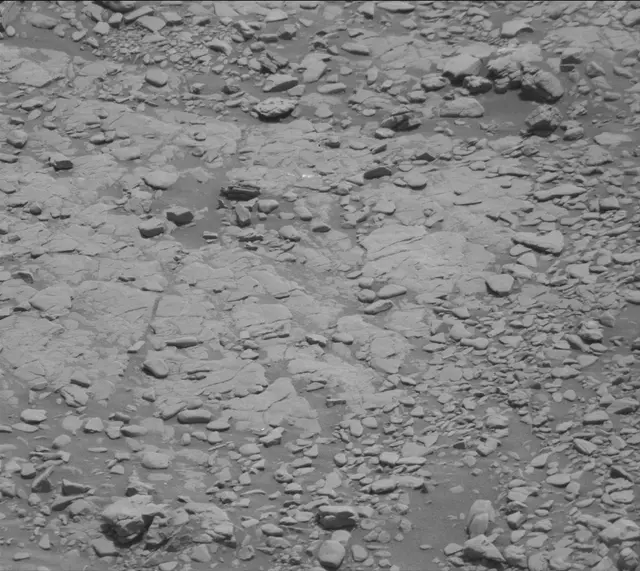 Sol 2947: Mast Camera (Mastcam)