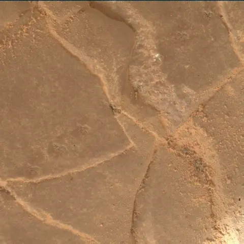 Sol 2949: Mars Hand Lens Imager (MAHLI)