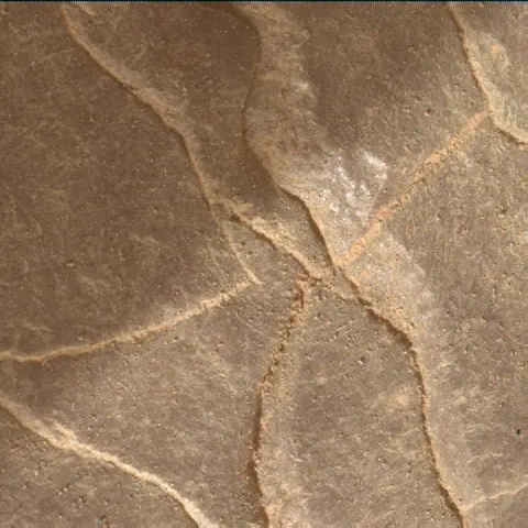 Sol 2949: Mars Hand Lens Imager (MAHLI)