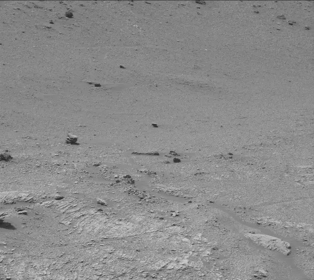 Sol 2950: Mast Camera (Mastcam)