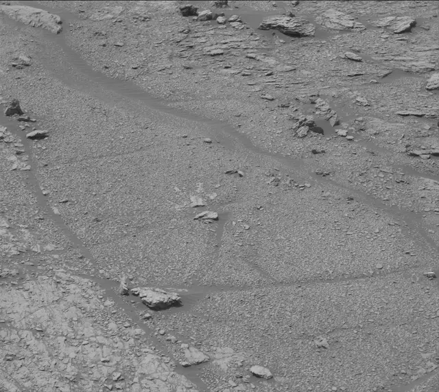 Sol 2950: Mast Camera (Mastcam)