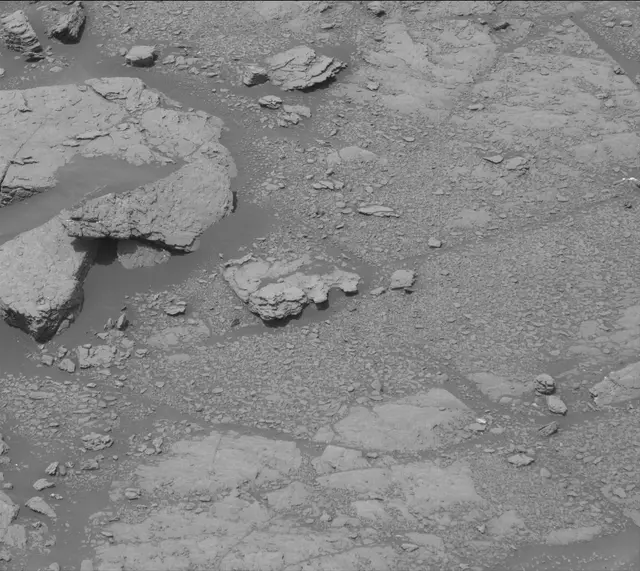 Sol 2950: Mast Camera (Mastcam)