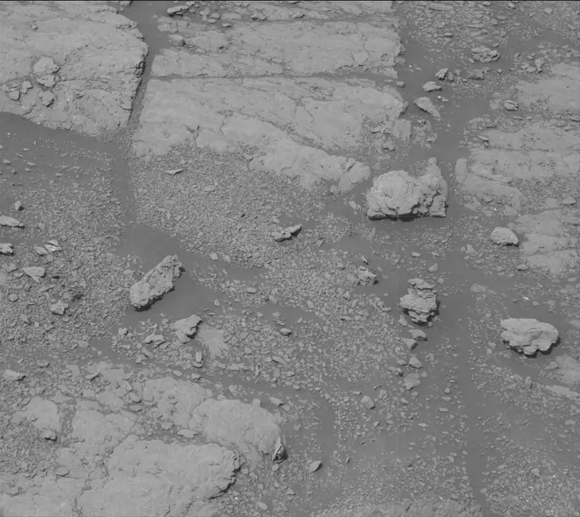 Sol 2950: Mast Camera (Mastcam)