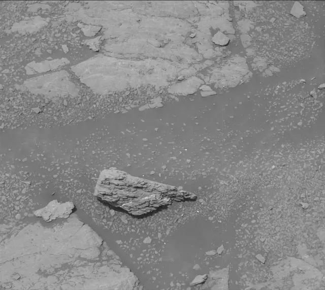 Sol 2950: Mast Camera (Mastcam)
