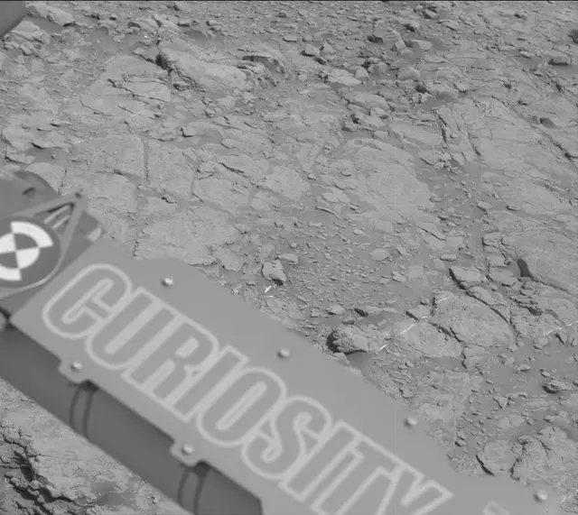 Sol 2950: Mast Camera (Mastcam)