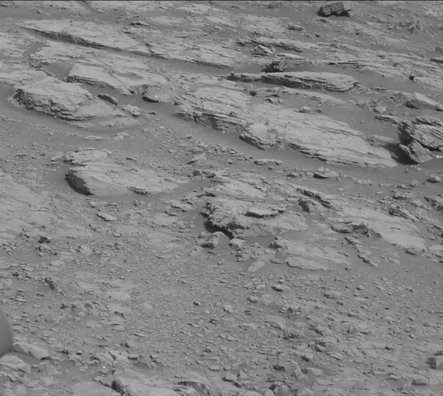 Sol 2950: Mast Camera (Mastcam)