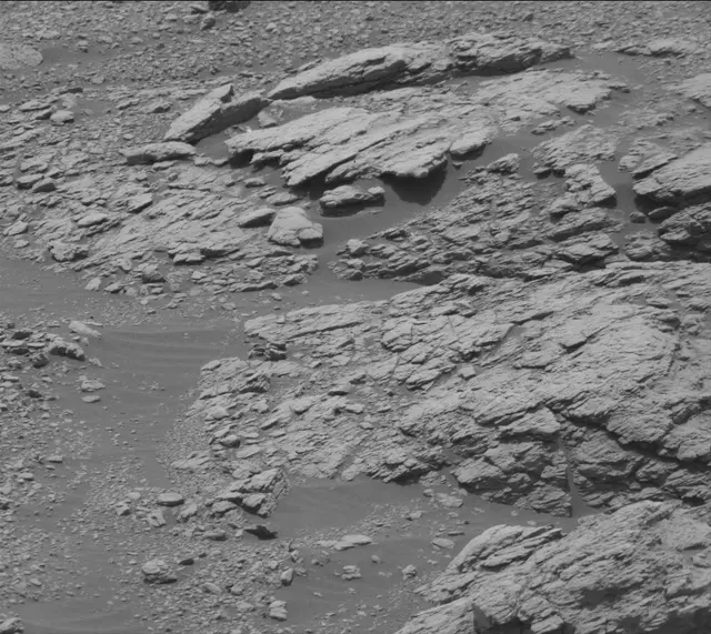 Sol 2950: Mast Camera (Mastcam)