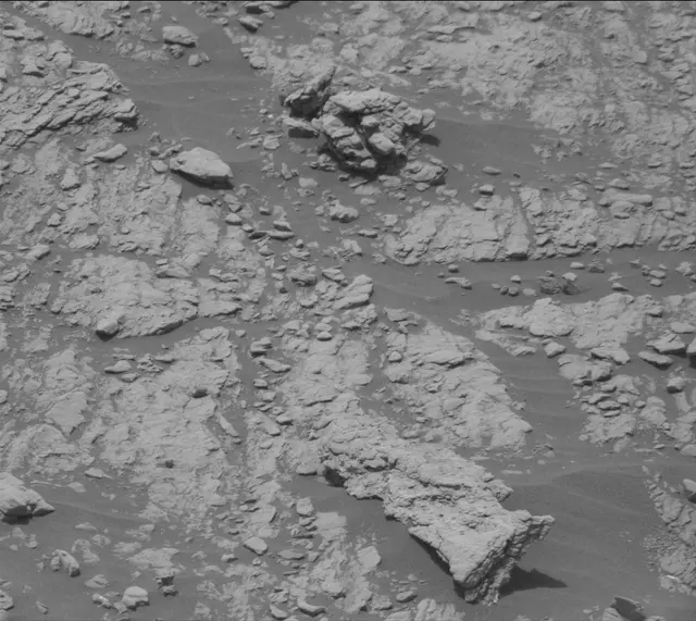 Sol 2950: Mast Camera (Mastcam)