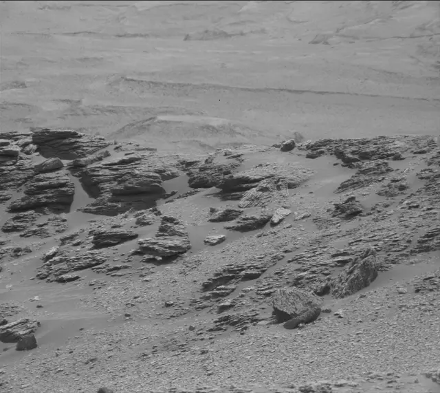 Sol 2950: Mast Camera (Mastcam)