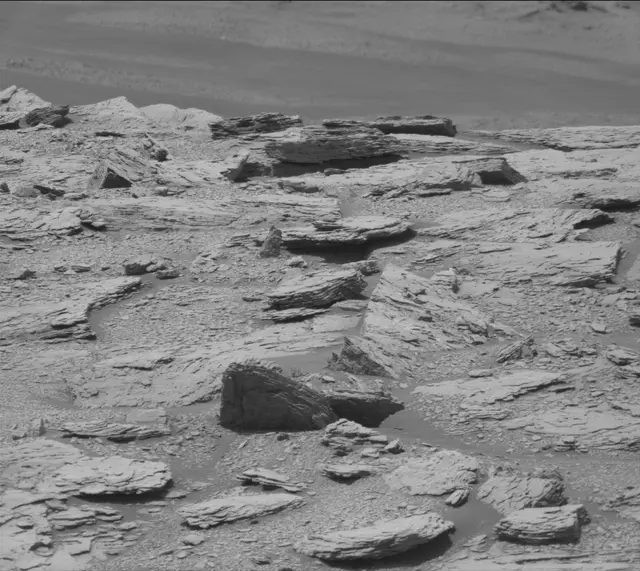 Sol 2950: Mast Camera (Mastcam)
