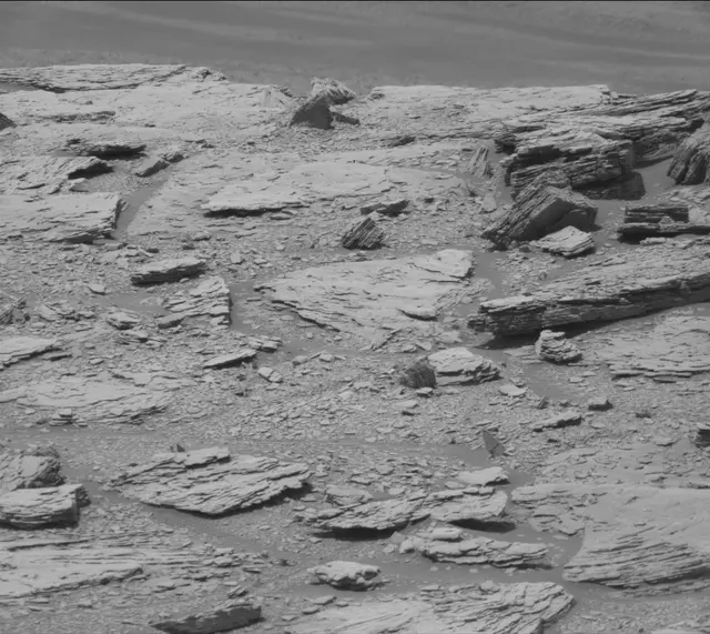 Sol 2950: Mast Camera (Mastcam)