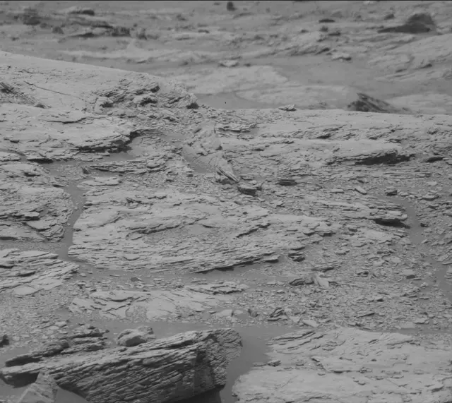 Sol 2950: Mast Camera (Mastcam)