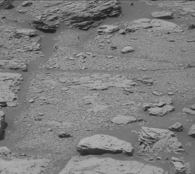 Sol 2950: Mast Camera (Mastcam)