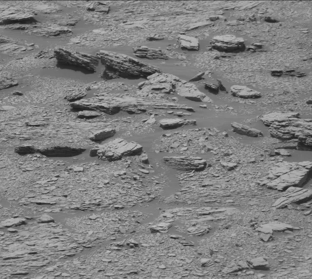 Sol 2950: Mast Camera (Mastcam)