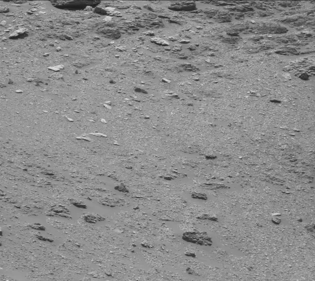 Sol 2950: Mast Camera (Mastcam)