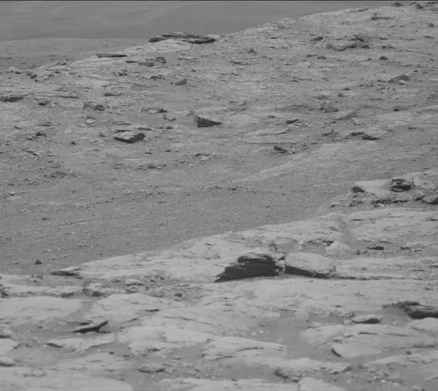 Sol 2950: Mast Camera (Mastcam)