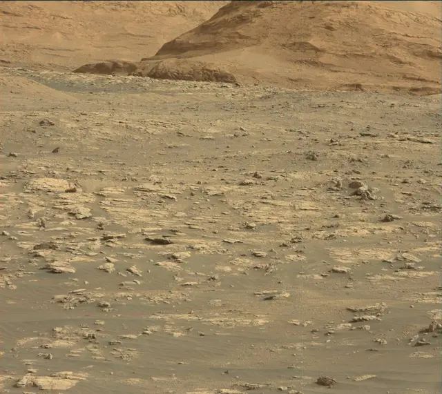 Sol 2951: Mast Camera (Mastcam)